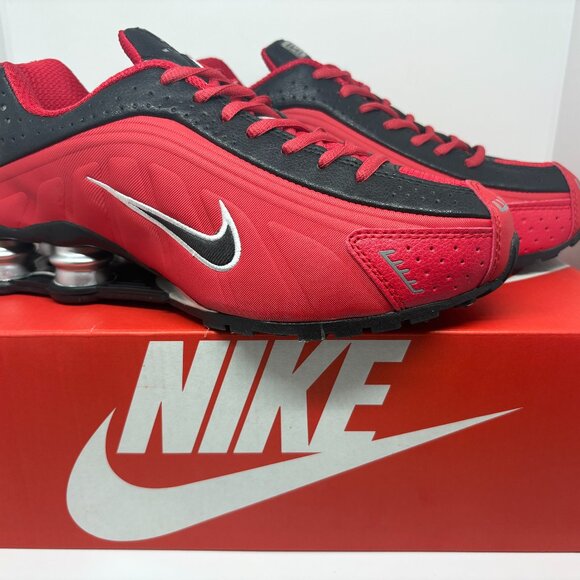 Men's Nike Shox - Red and Black - Picture 2 of 7